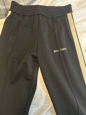 Palm Angels Black Elastic Waist Shorts with Logo Tag